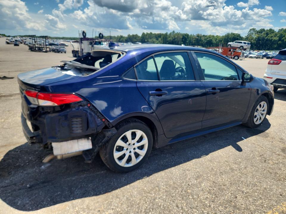 Photo 3 from auction – 2022 TOYOTA COROLLA with VIN 5YFEPMAE5NP279557