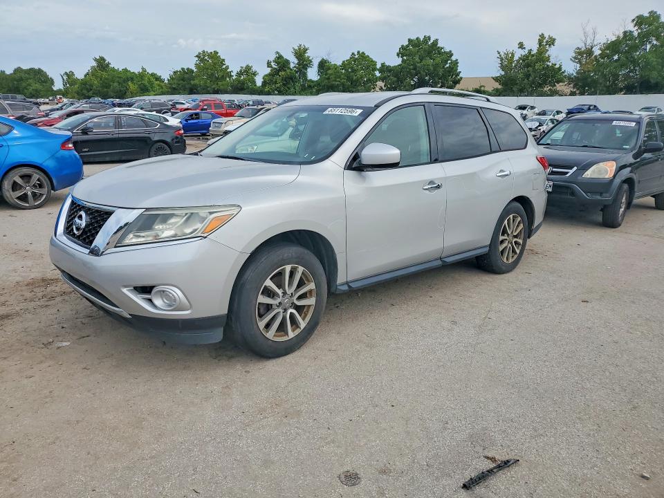 NISSAN PATHFINDER 2016 with VIN 5N1AR2MNXGC633265 - Photo from auction