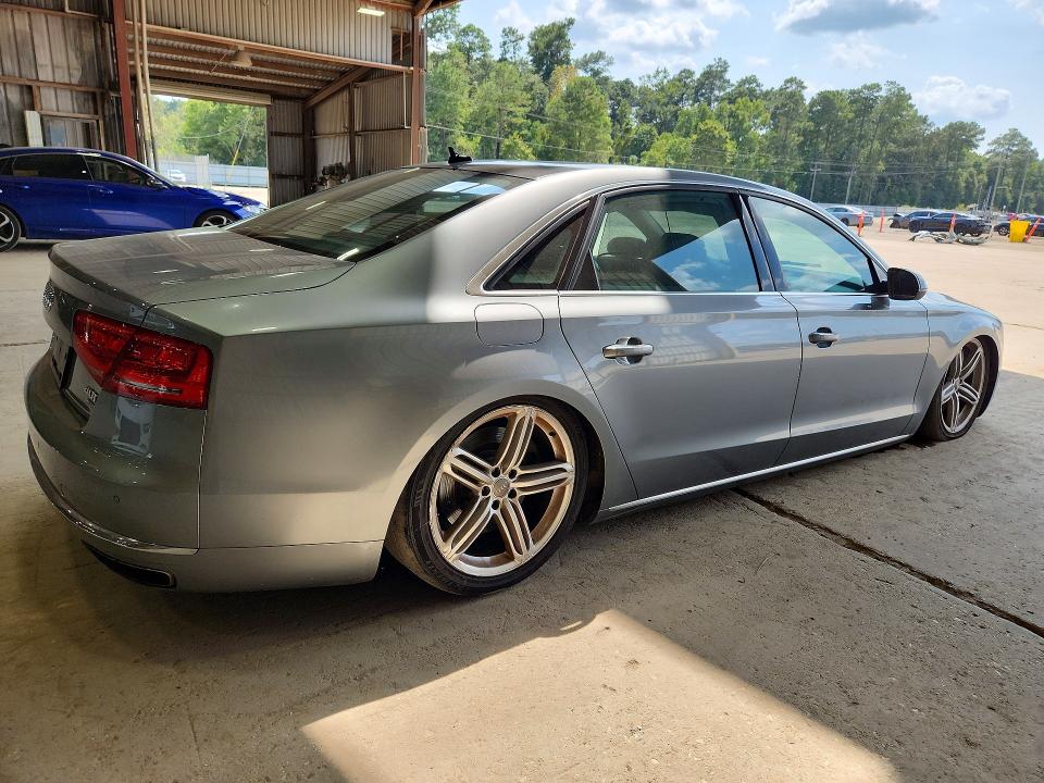 Photo 3 from auction – 2013 AUDI A8 with VIN WAUR2AFD7DN014839