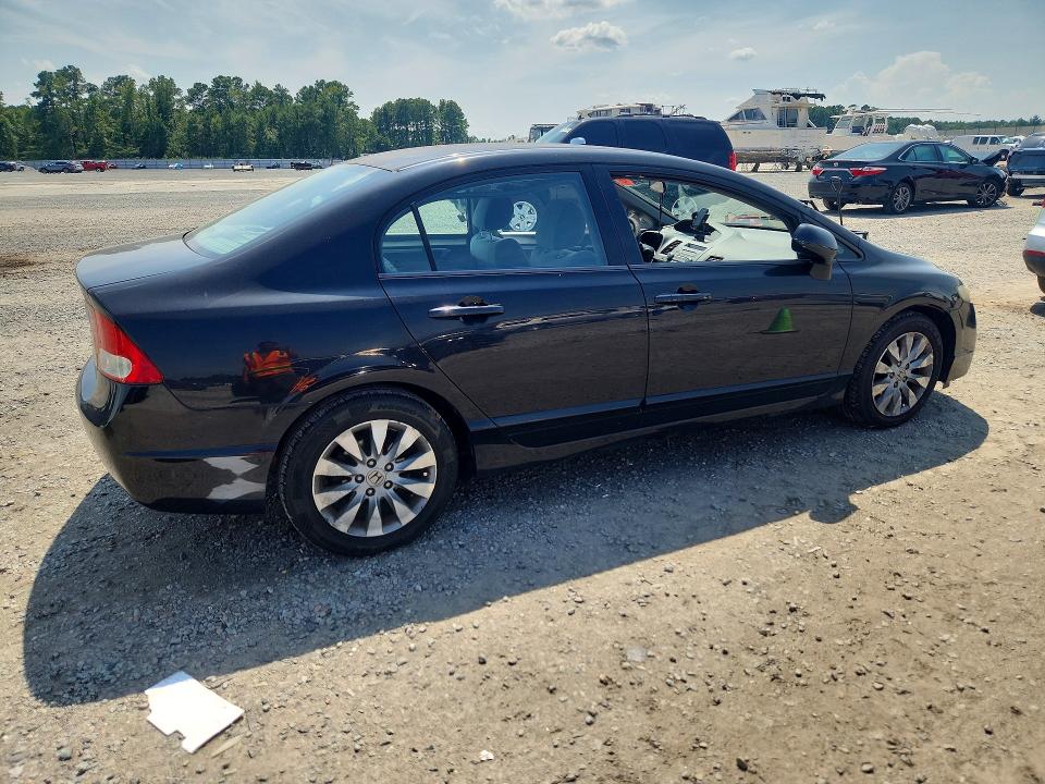 Photo 3 from auction – 2010 HONDA CIVIC with VIN 19XFA1F87AE012665