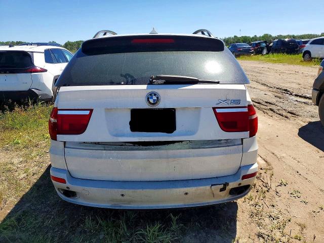 Photo 6 from auction – 2010 BMW X5 with VIN 5UXFF0C51ALJ99915