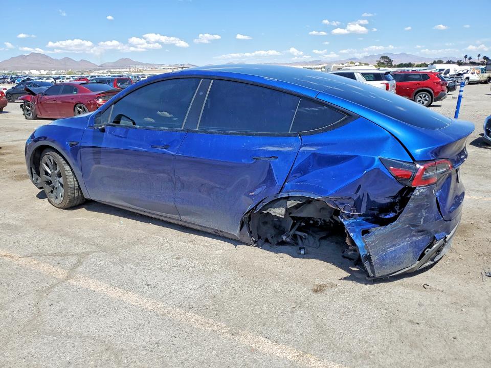 Photo 2 from auction – 2023 TESLA MODEL Y with VIN 7SAYGAEE2PF964591