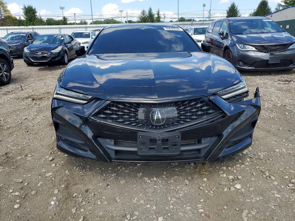 Photo 5 from auction – 2021 ACURA TLX with VIN 19UUB6F56MA007134