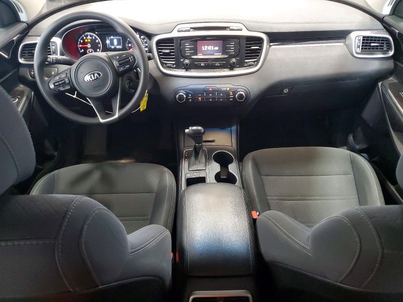 Photo 8 from auction – 2017 KIA SORENTO with VIN 5XYPGDA3XHG251981