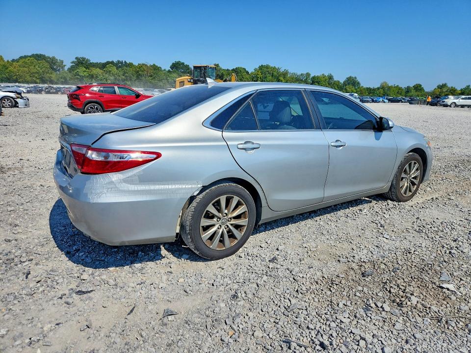 Photo 3 from auction – 2015 TOYOTA CAMRY with VIN 4T1BF1FK9FU974966