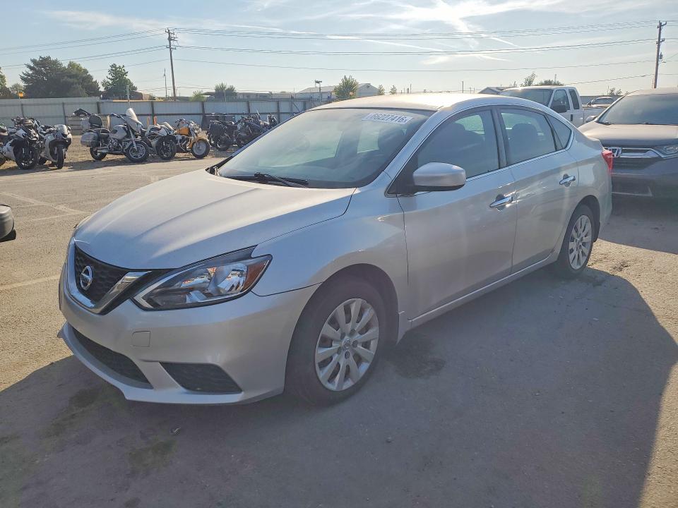 NISSAN SENTRA 2017 with VIN 3N1AB7AP3HL660389 - Photo from auction