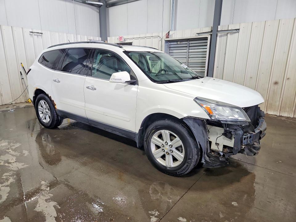 Photo 4 from auction – 2013 CHEVROLET TRAVERSE with VIN 1GNKVJKD3DJ195552