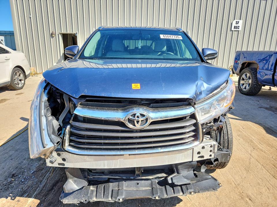 Photo 5 from auction – 2016 TOYOTA HIGHLANDER with VIN 5TDJKRFH7GS504035