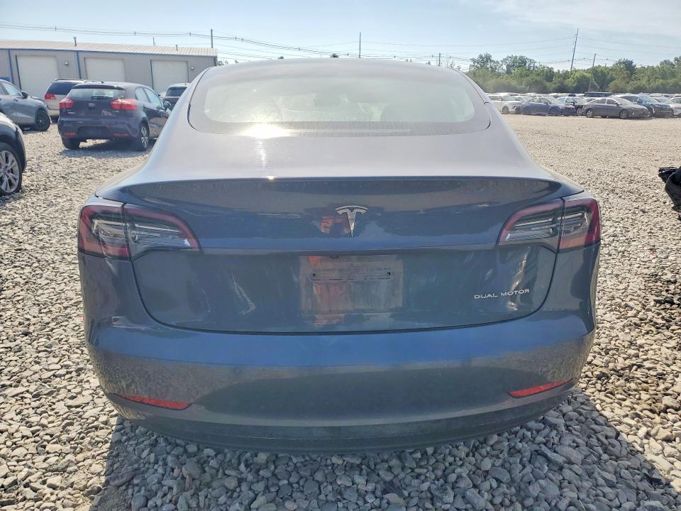 Photo 6 from auction – 2021 TESLA MODEL 3 with VIN 5YJ3E1EB9MF853227