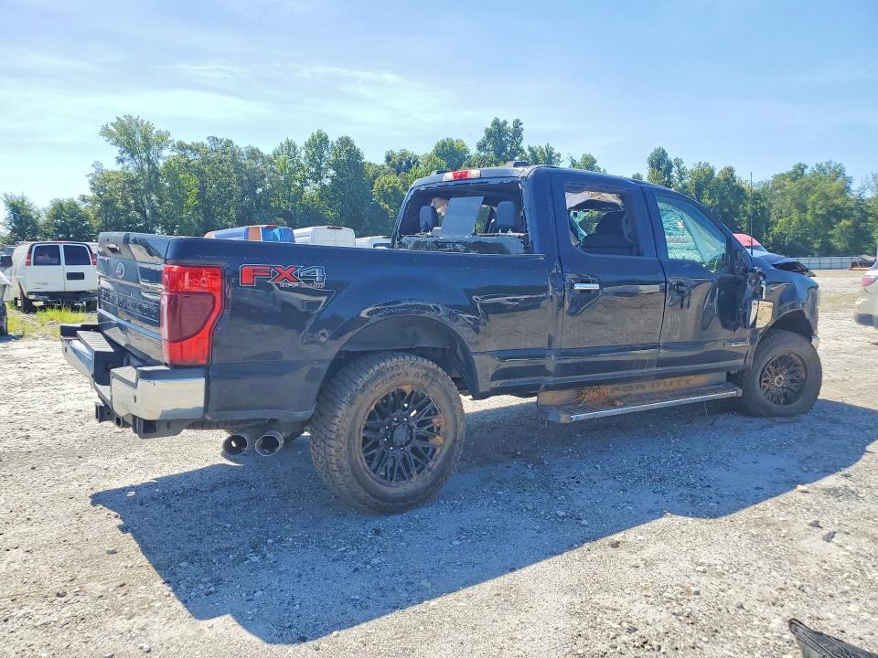 Photo 3 from auction – 2022 FORD F350 with VIN 1FT8W3BT6NED20637