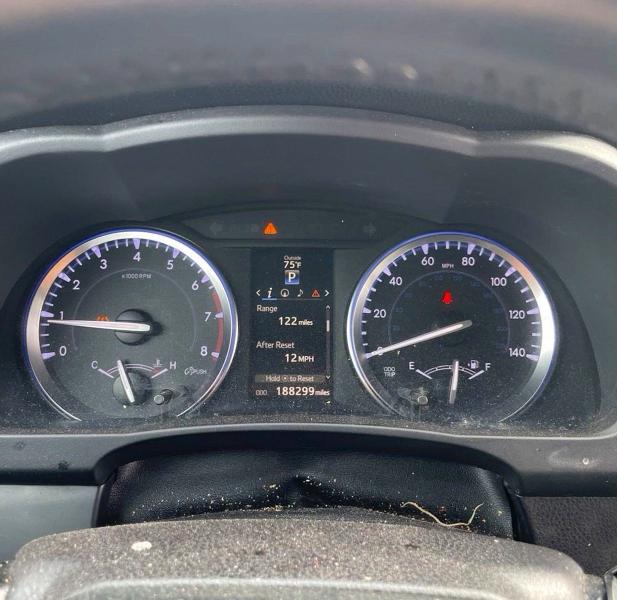 Photo 8 from auction – 2016 TOYOTA HIGHLANDER with VIN 5TDJKRFH9GS284980