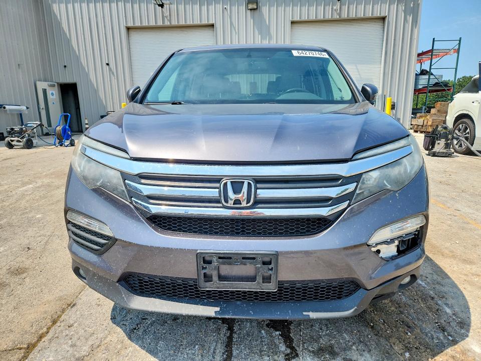 Photo 5 from auction – 2016 HONDA PILOT with VIN 5FNYF6H52GB108751