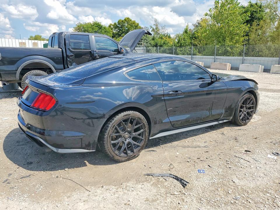 Photo 3 from auction – 2018 FORD MUSTANG with VIN 1FA6P8TH4J5162441