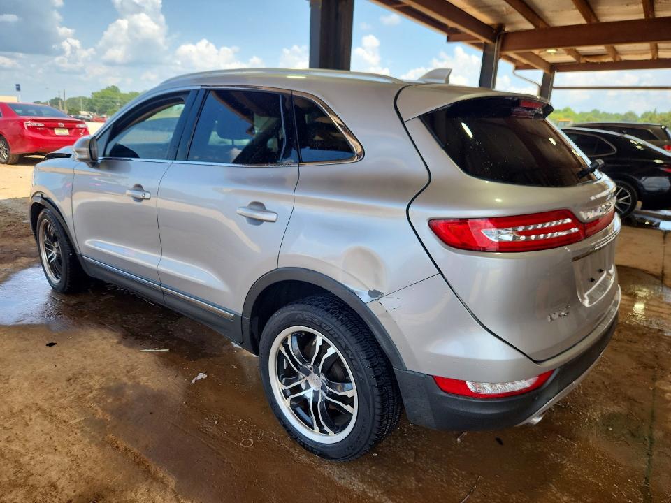 Photo 2 from auction – 2019 LINCOLN MKC with VIN 5LMCJ1C92KUL26462