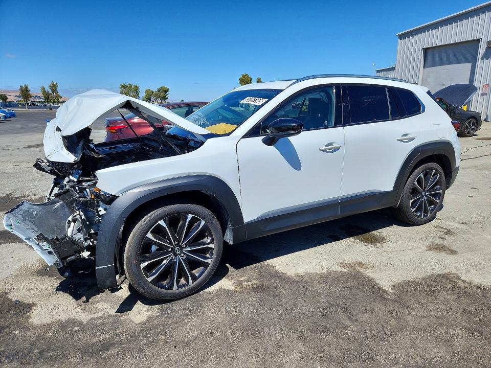 MAZDA CX-50 2026 with VIN 7MMVABDL5TN602094 - Photo from auction