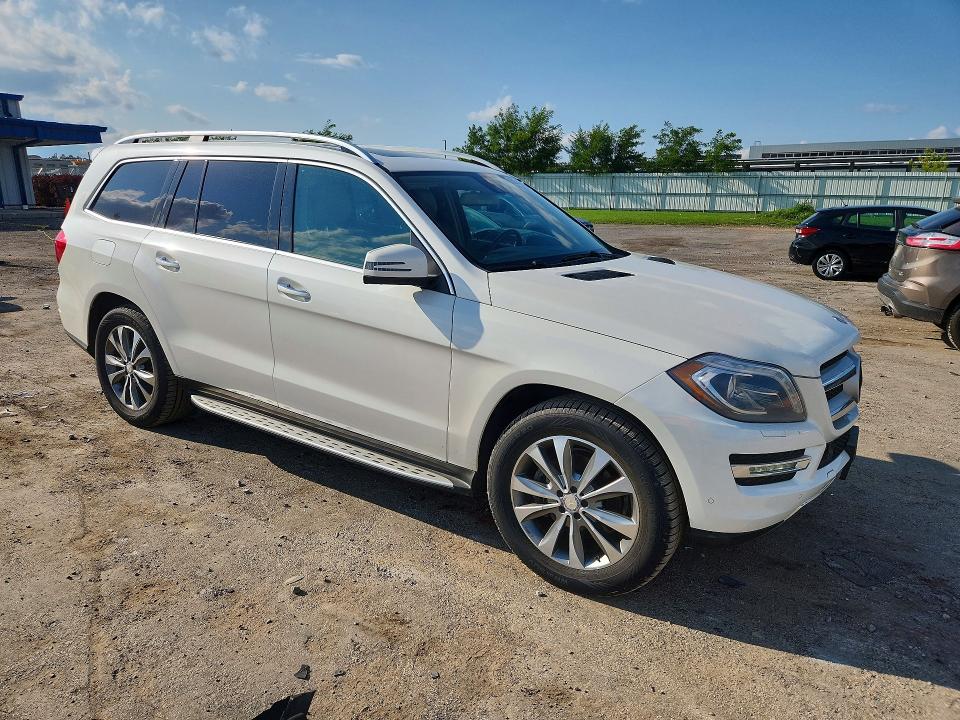 Photo 4 from auction – 2014 MERCEDES-BENZ GL with VIN 4JGDF2EE2EA313144