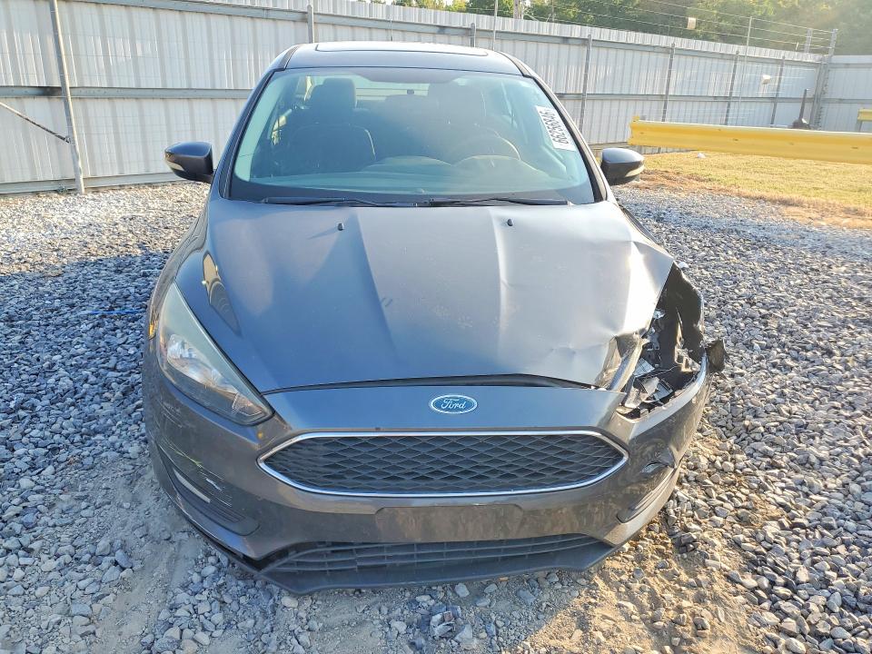 Foto 5 de la subasta – 2017 FORD FOCUS con VIN 1FADP3H2XHL317241