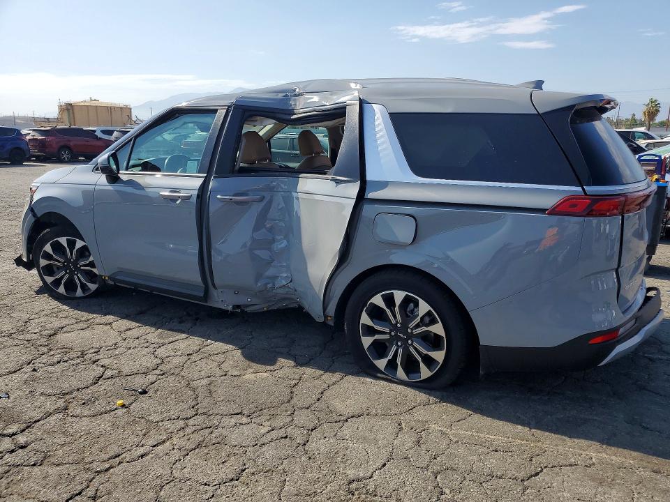 Photo 2 from auction – 2024 KIA CARNIVAL with VIN KNDNC5H34R6449281