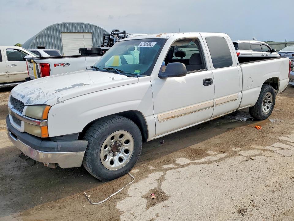 CHEVROLET SILVERADO 2005 with VIN 2GCEC19T951245276 - Photo from auction