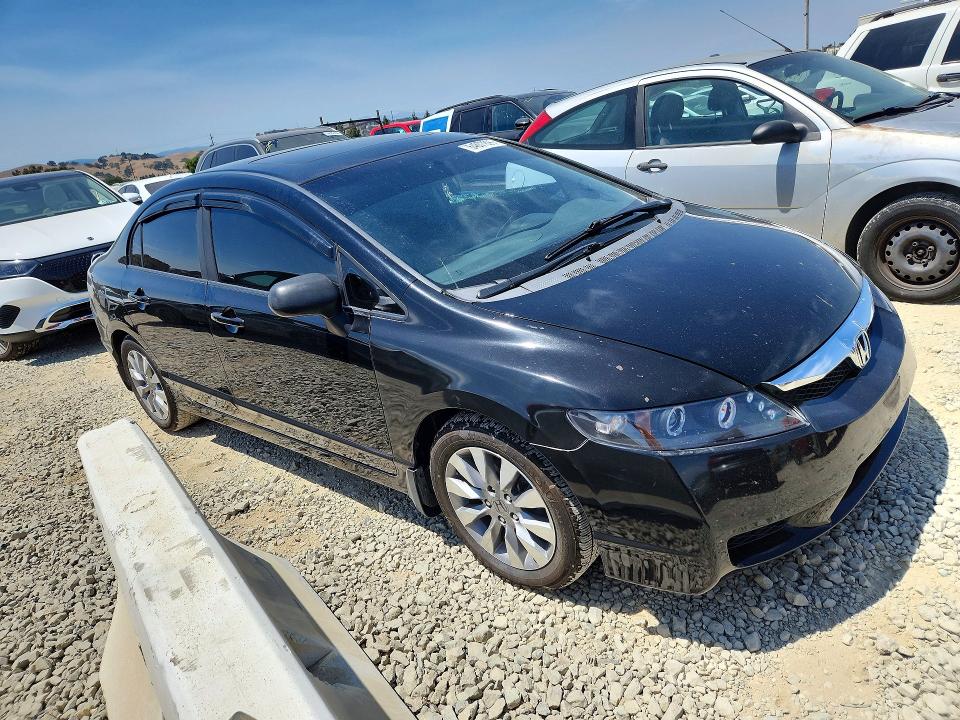 Photo 4 from auction – 2009 HONDA CIVIC with VIN 19XFA16839E033671