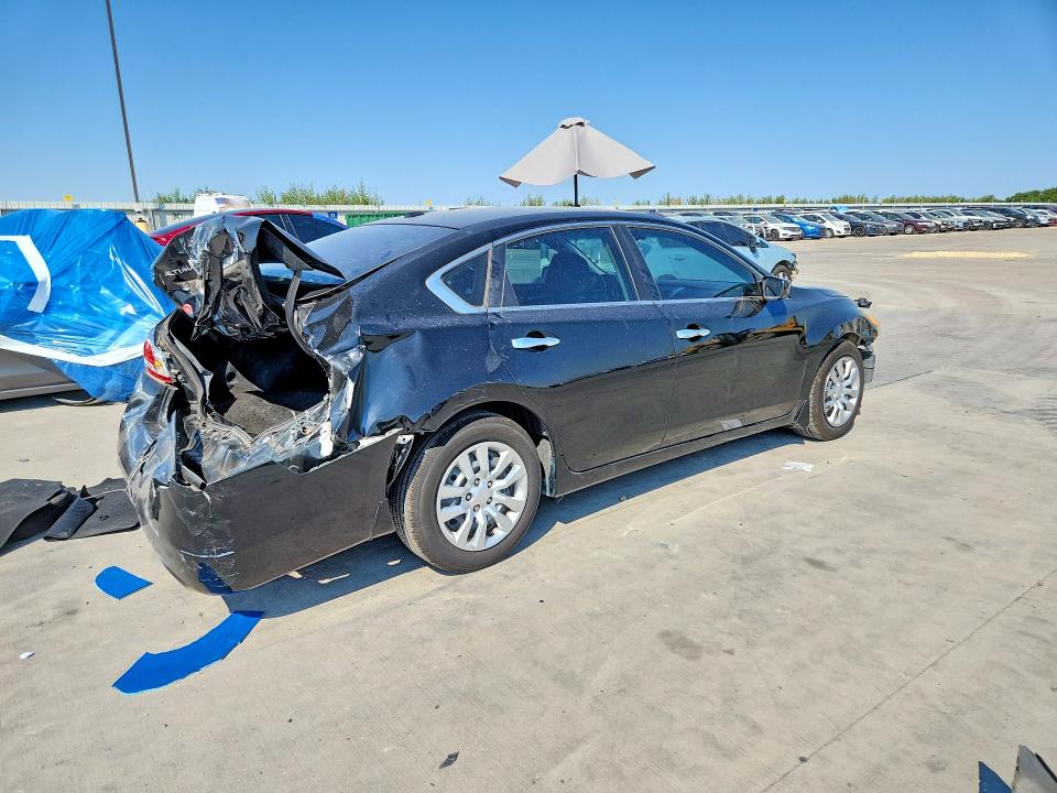 Photo 3 from auction – 2015 NISSAN ALTIMA with VIN 1N4AL3AP3FN339121
