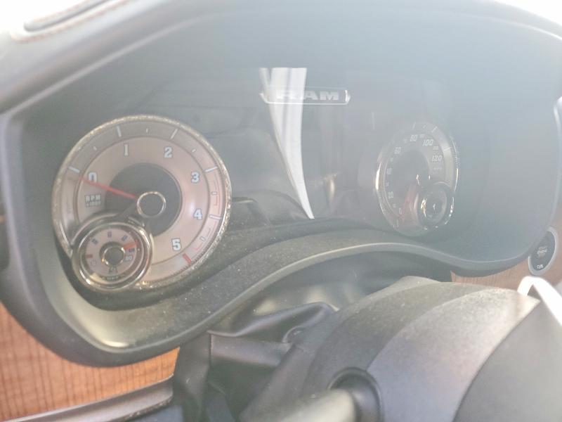 Photo 9 from auction – 2022 RAM 1500 with VIN 1C6SRFKM5NN341008