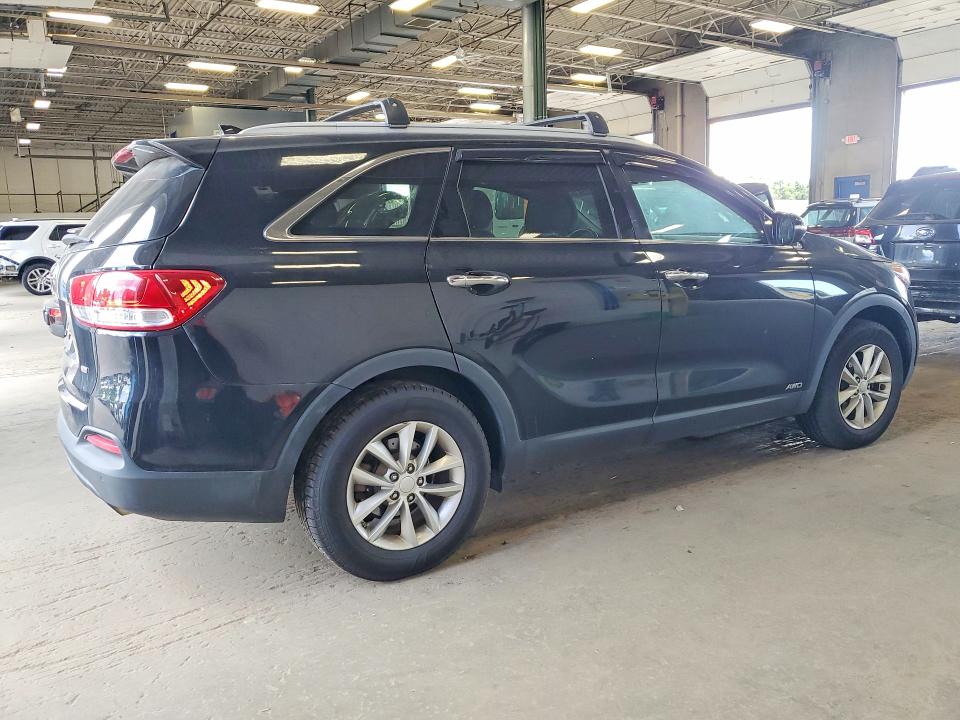 Photo 3 from auction – 2016 KIA SORENTO with VIN 5XYPGDA38GG066388