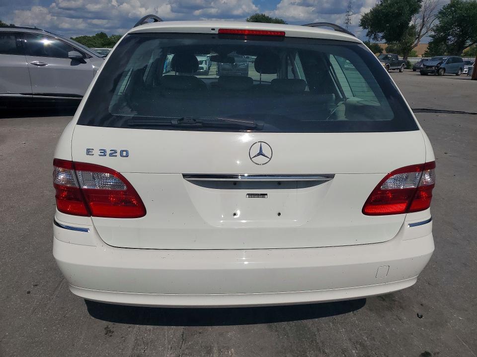 Photo 6 from auction – 2004 MERCEDES-BENZ E with VIN WDBUH65J14A544780