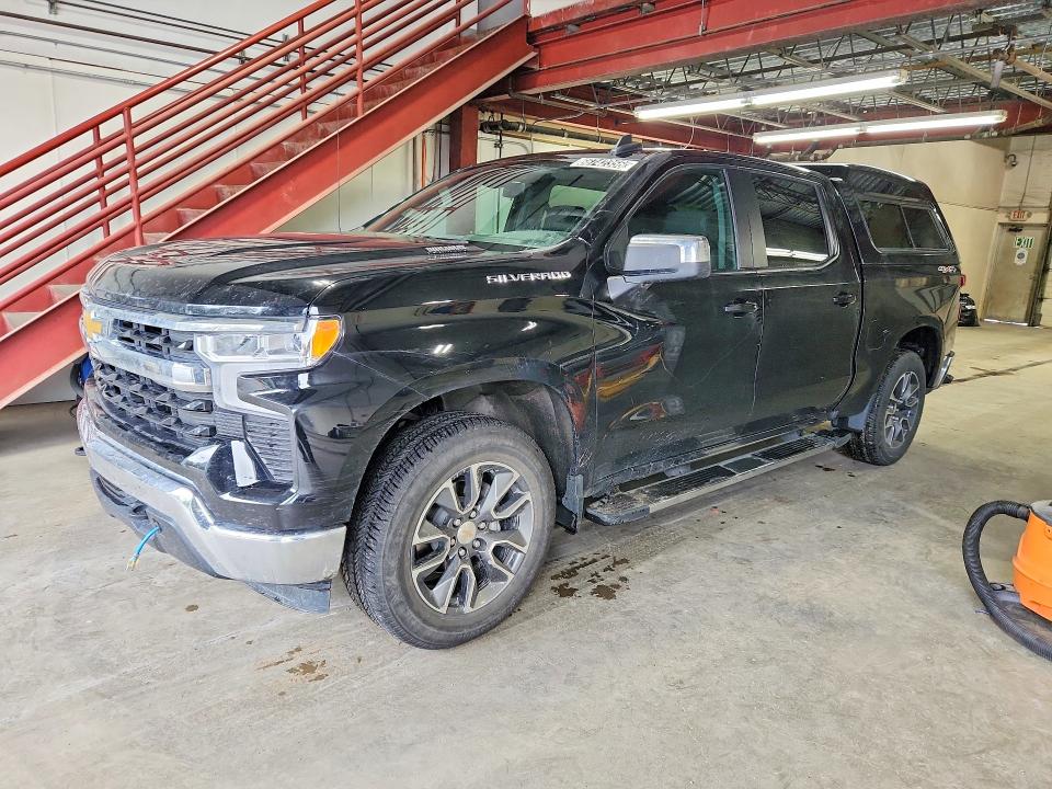 2025 CHEVROLET SILVERADO - Търг №66742356