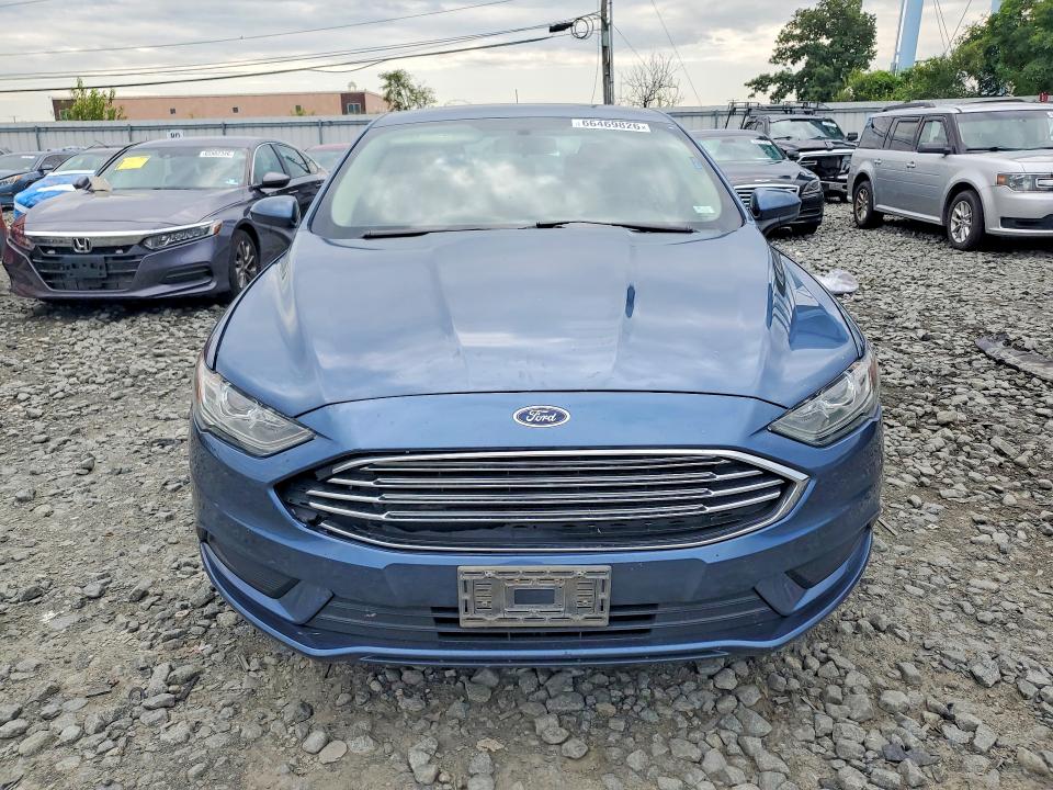Photo 5 from auction – 2018 FORD FUSION with VIN 3FA6P0HD8JR179876