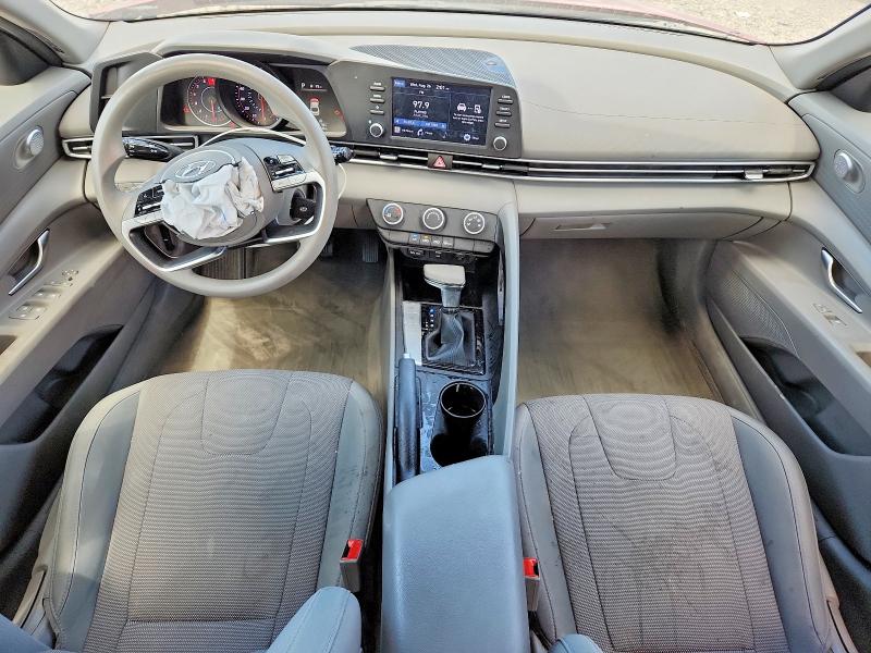 Photo 8 from auction – 2022 HYUNDAI ELANTRA with VIN 5NPLL4AG2NH061920