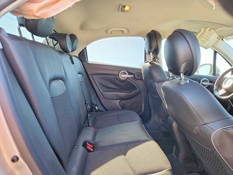 Photo 10 from auction – 2016 FIAT 500X with VIN ZFBCFXCT2GP379498
