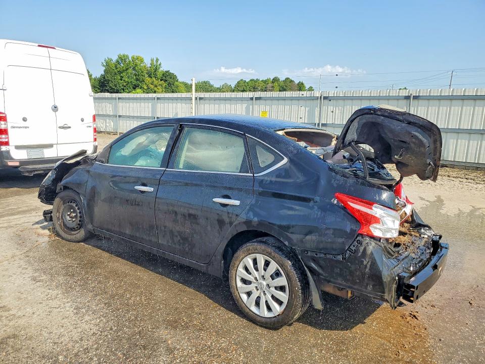 Photo 2 from auction – 2018 NISSAN SENTRA with VIN 3N1AB7AP9JY222856