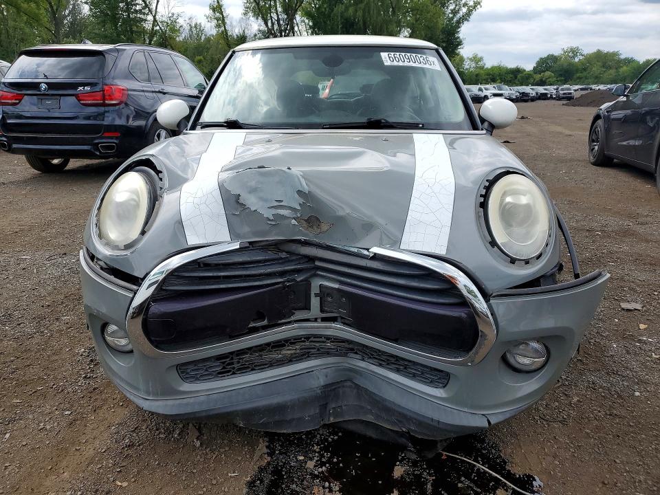 Photo 5 from auction – 2016 MINI COOPER with VIN WMWXP5C51G3B76711
