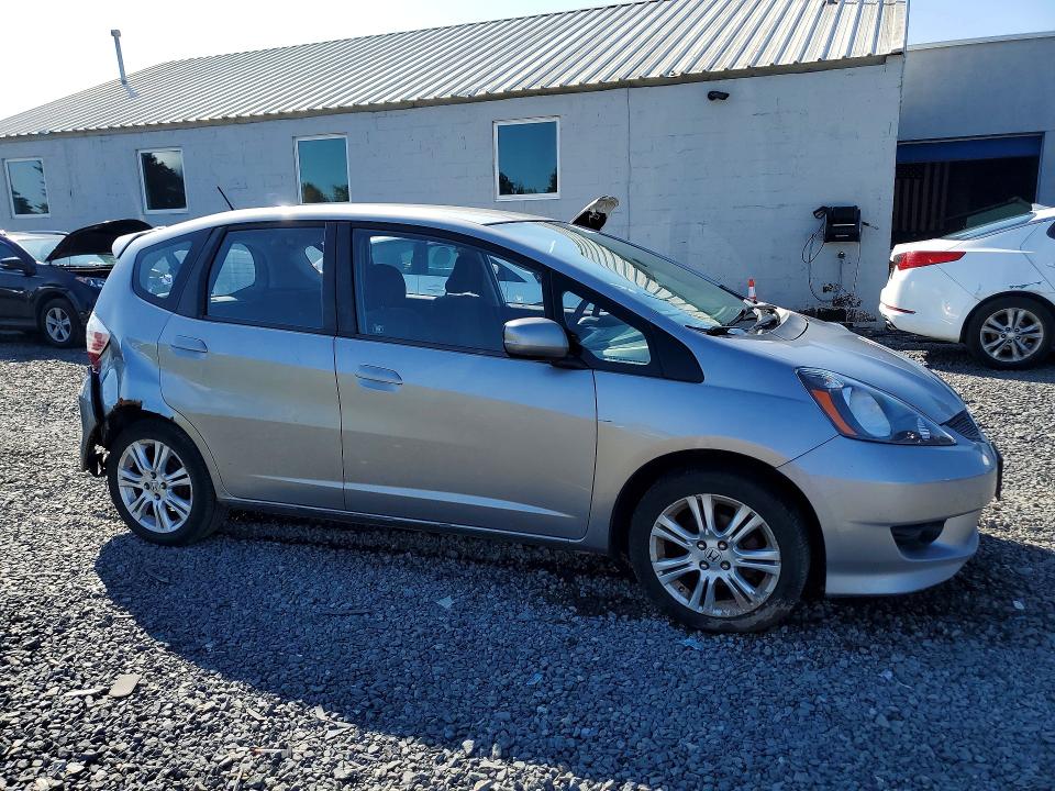 Photo 4 from auction – 2009 HONDA FIT with VIN JHMGE87449S014961