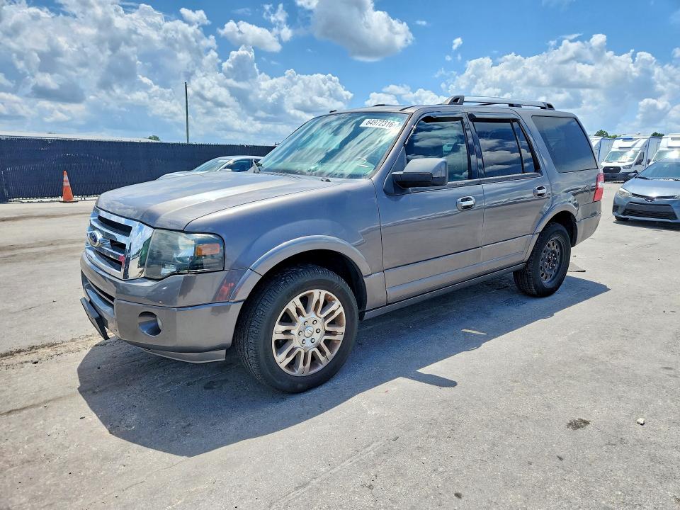 FORD EXPEDITION 2013 with VIN 1FMJU1K55DEF46028 - Photo from auction