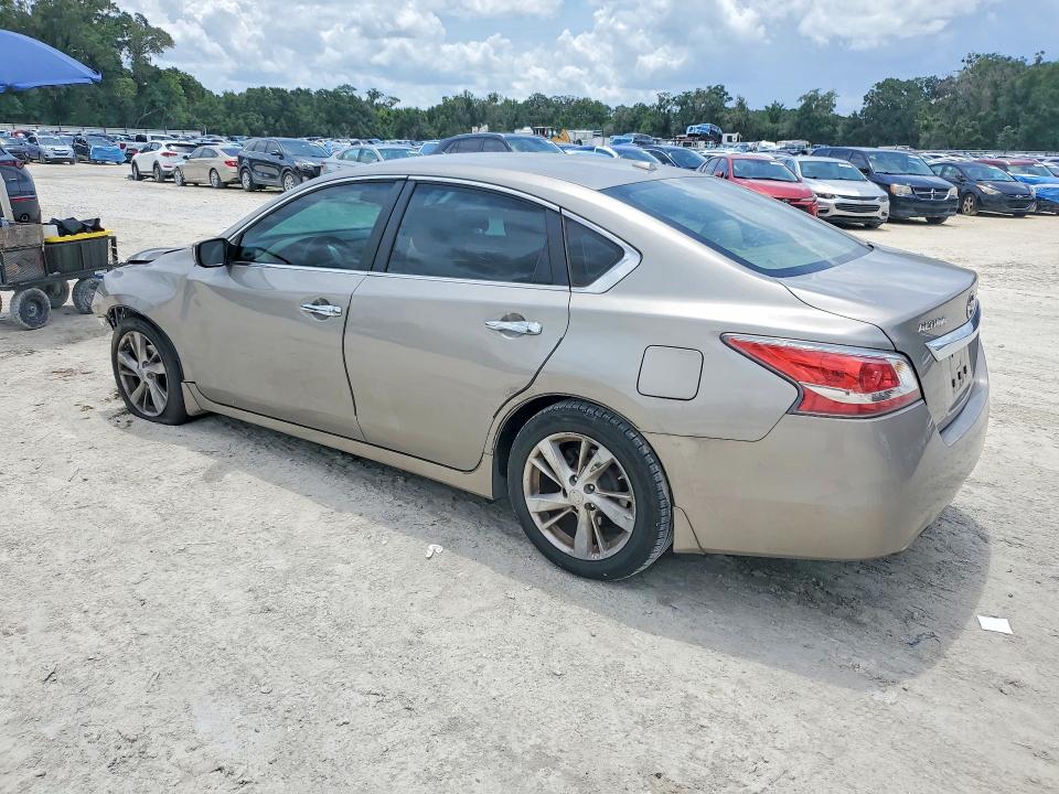 Photo 2 from auction – 2015 NISSAN ALTIMA with VIN 1N4AL3AP8FC268526