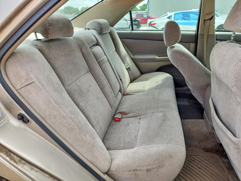 Photo 10 from auction – 2003 TOYOTA CAMRY with VIN 4T1BE32K33U202348