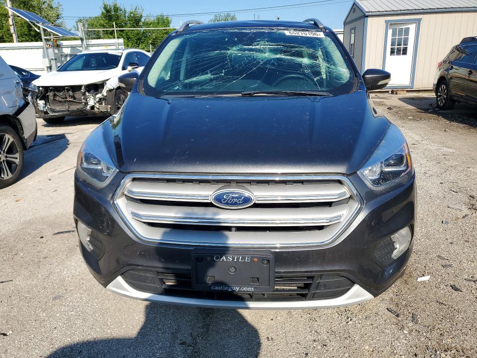 Photo 5 from auction – 2019 FORD ESCAPE with VIN 1FMCU9J98KUC37300