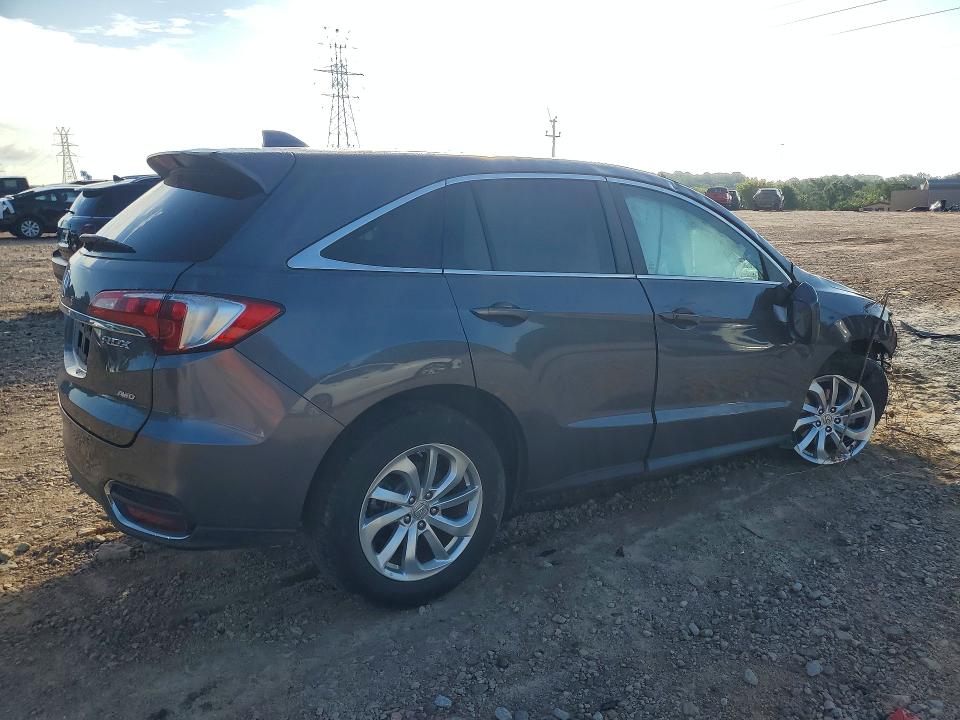 Photo 3 from auction – 2017 ACURA RDX with VIN 5J8TB4H56HL026712