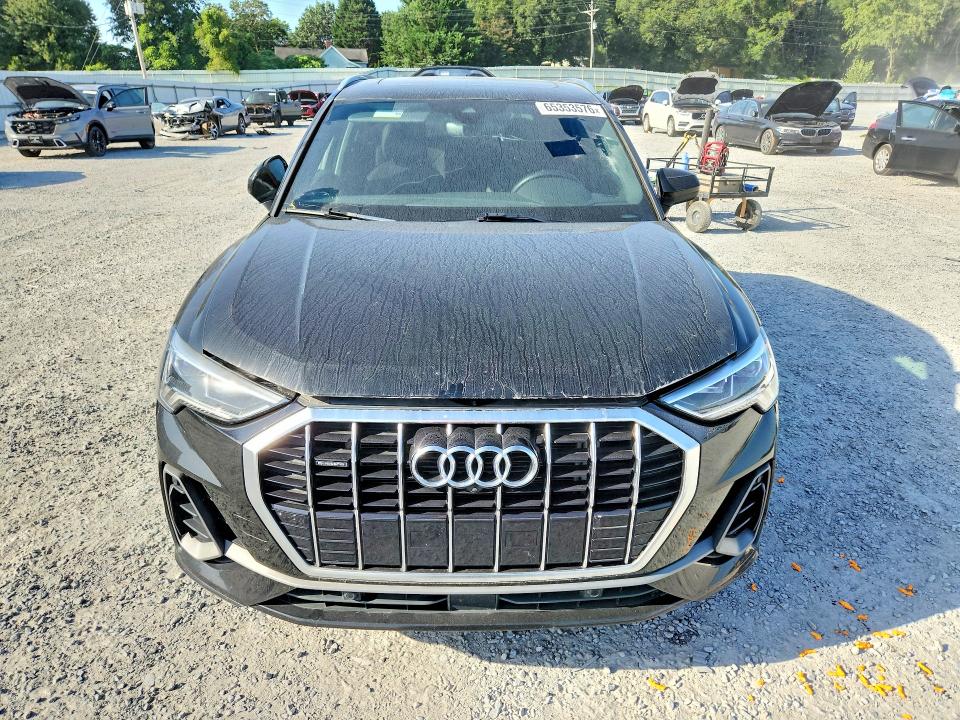 Photo 5 from auction – 2022 AUDI Q3 with VIN WA1EECF32N1146082