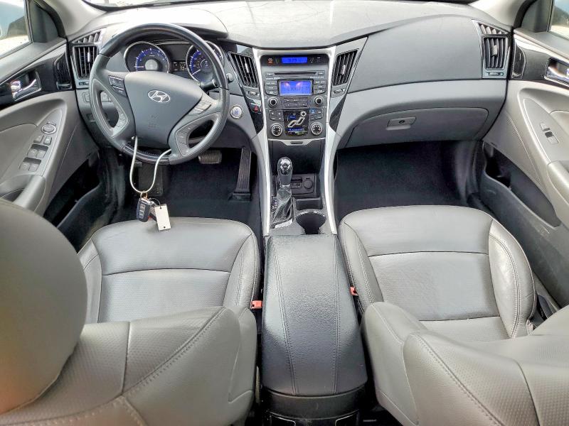 Photo 8 from auction – 2013 HYUNDAI SONATA with VIN 5NPEC4AC0DH799266