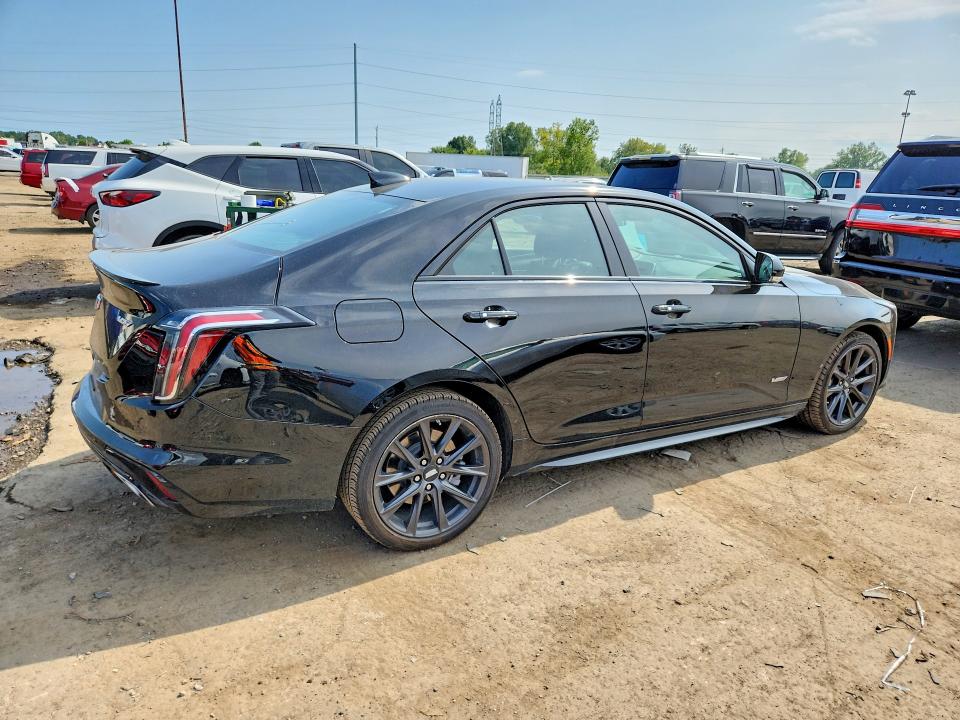 Снимка 3 от търг – 2026 CADILLAC CT4-V с VIN 1G6DH5RL9T0107446