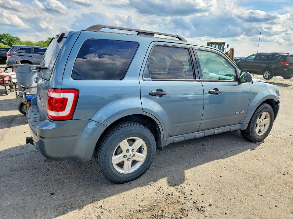 Photo 3 from auction – 2012 FORD ESCAPE with VIN 1FMCU5K37CKB21991