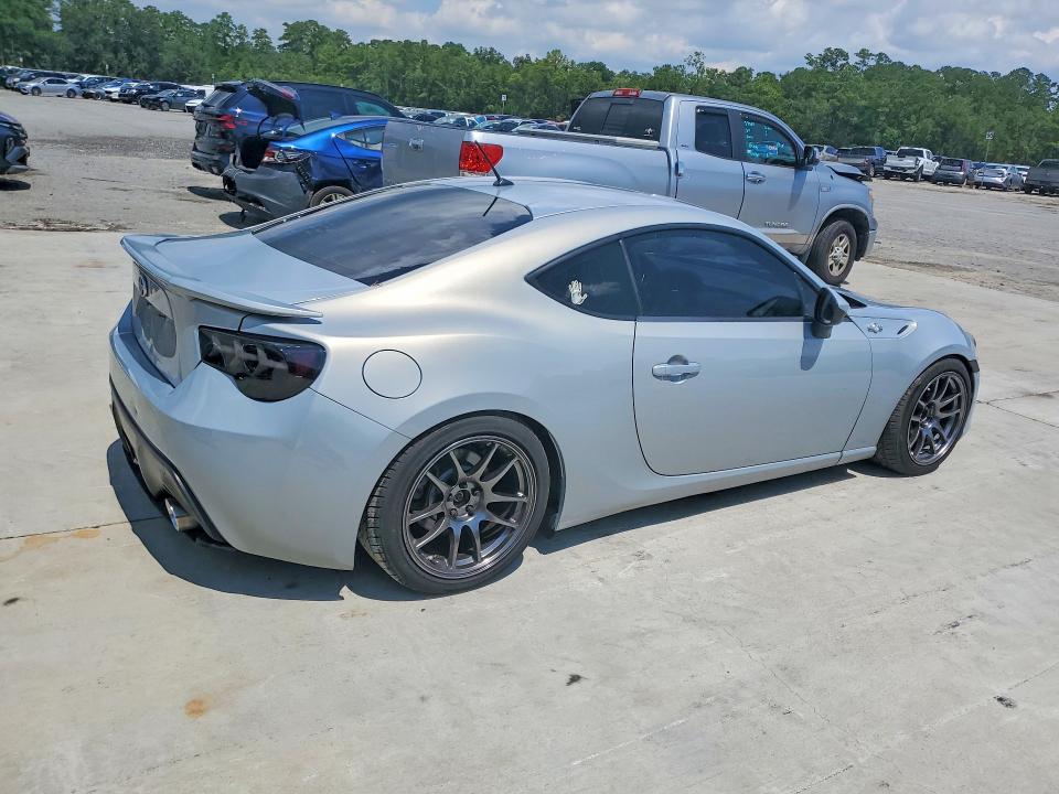 Photo 3 from auction – 2013 SCION FR-S with VIN JF1ZNAA19D2733203