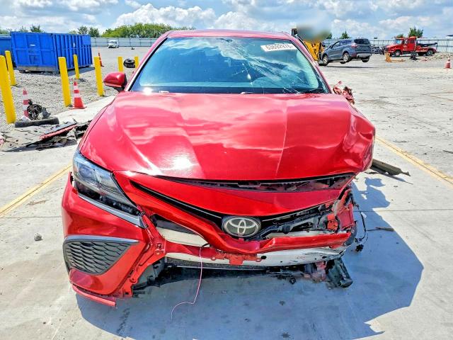 Снимка 5 от търг – 2022 TOYOTA CAMRY с VIN 4T1G11AK1NU034686