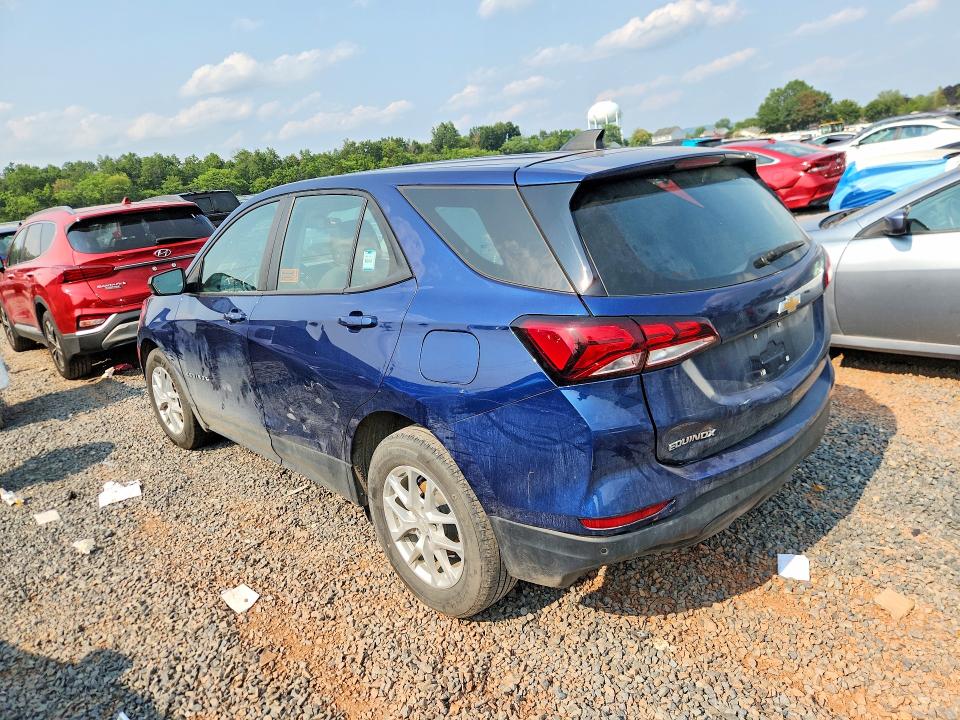Photo 2 from auction – 2022 CHEVROLET EQUINOX with VIN 3GNAXFEV7NS152467