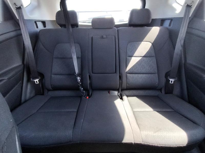 Photo 10 from auction – 2017 HYUNDAI TUCSON with VIN KM8J33A21HU559103