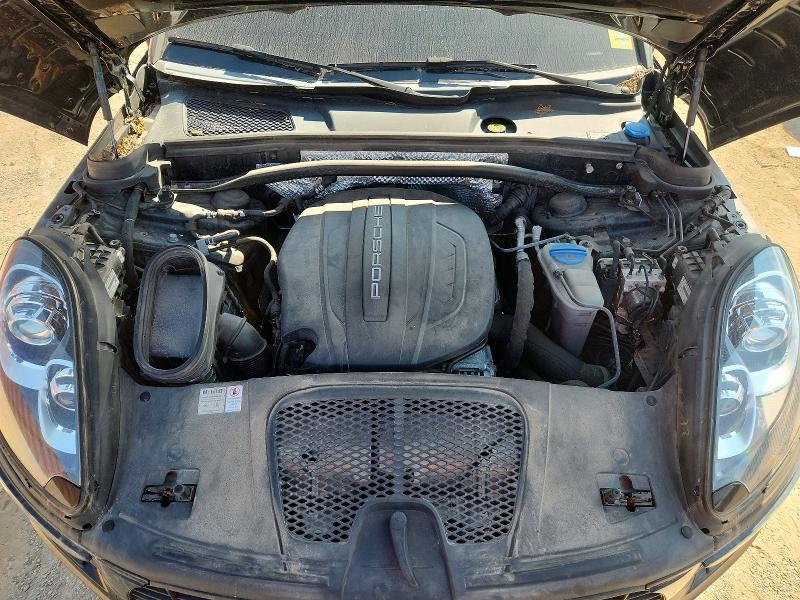 Photo 12 from auction – 2018 PORSCHE MACAN with VIN WP1AA2A50JLB17938