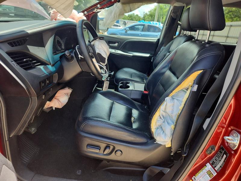 Photo 7 from auction – 2015 TOYOTA SIENNA with VIN 5TDXK3DCXFS661555